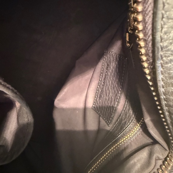 Alexandra want Rocco bag in gold hardware - Picture 9 of 9